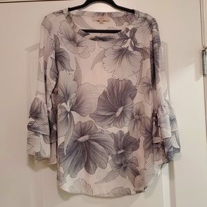 LOFT Ruffle tiered sleeve blouse